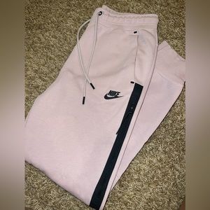 Women’s Nike Tech Fleece Joggers